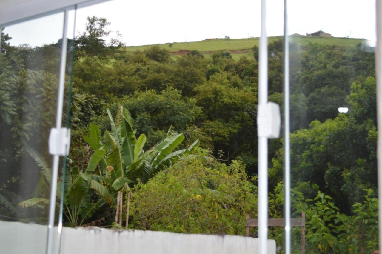 Casa Da Familia Em Aparecida Tv Wi Fi 4 Banheiros A 5 Min Da Basilica Holiday home *