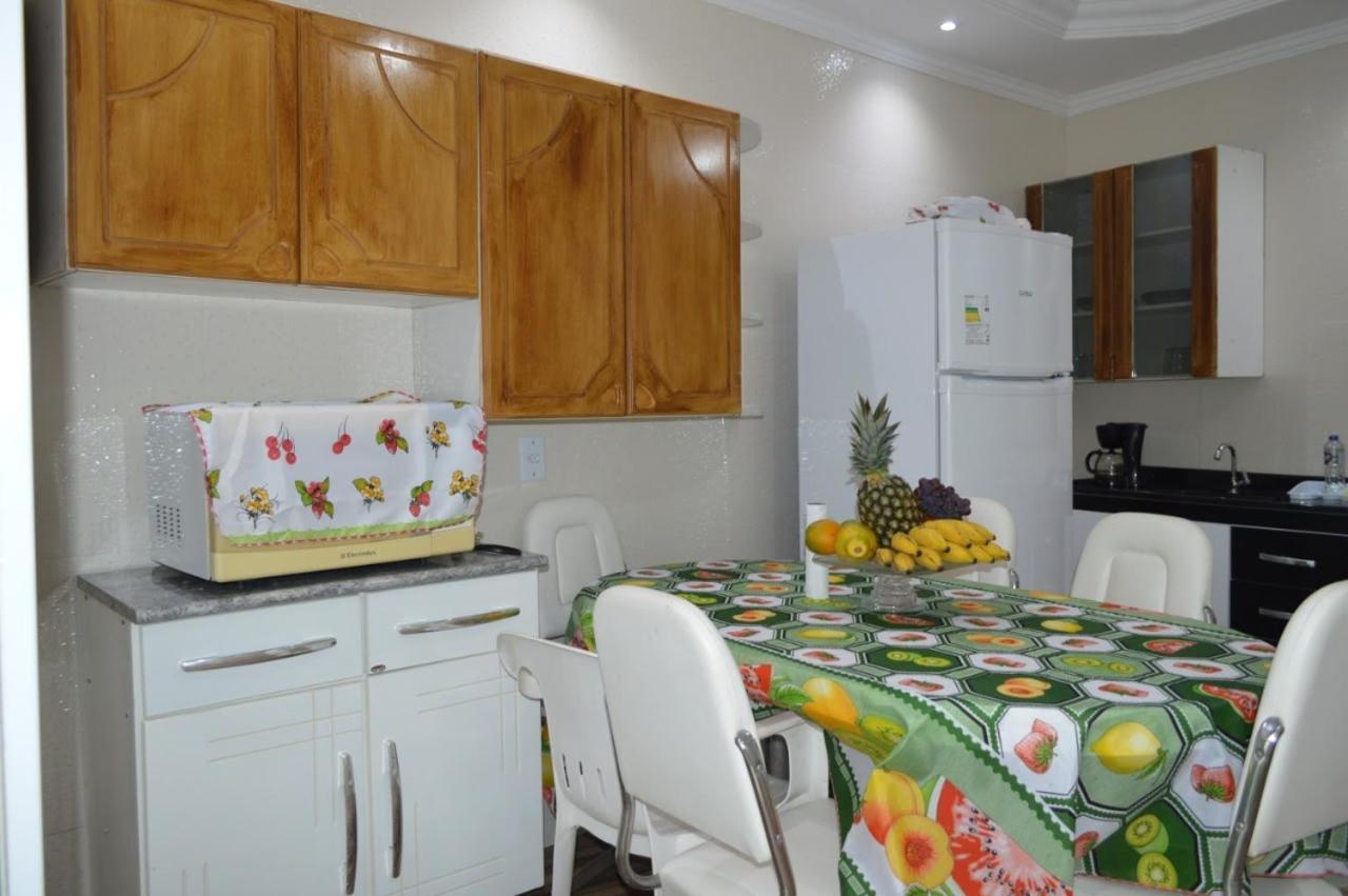 Holiday home Casa Da Familia Em Aparecida Tv Wi Fi 4 Banheiros A 5 Min Da Basilica *