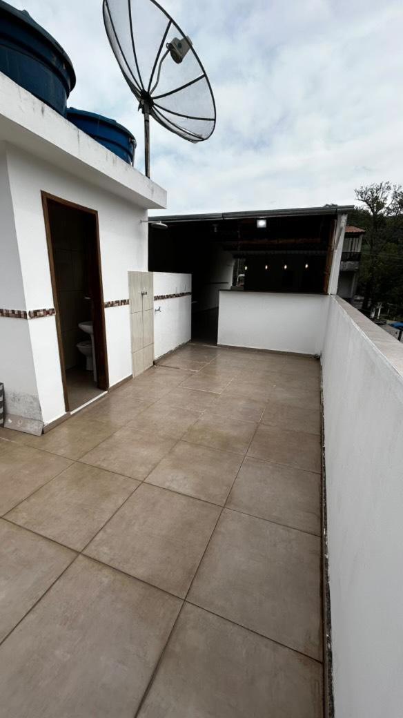 Casa Da Familia Em Aparecida Tv Wi Fi 4 Banheiros A 5 Min Da Basilica Holiday home Aparecida (Sao Paulo)